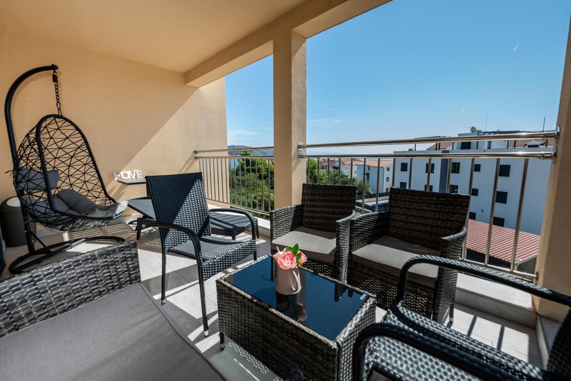 Sun Island Apartment Трогир Экстерьер фото