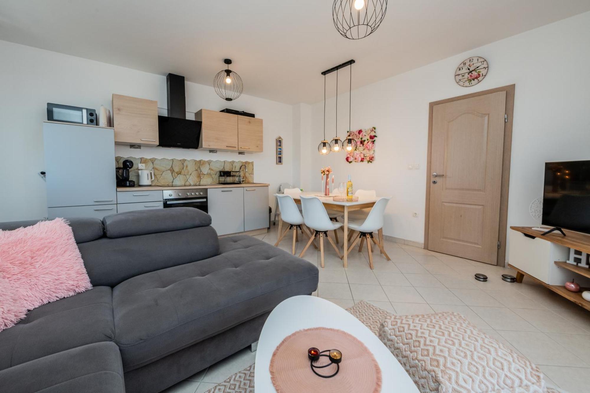 Sun Island Apartment Трогир Экстерьер фото