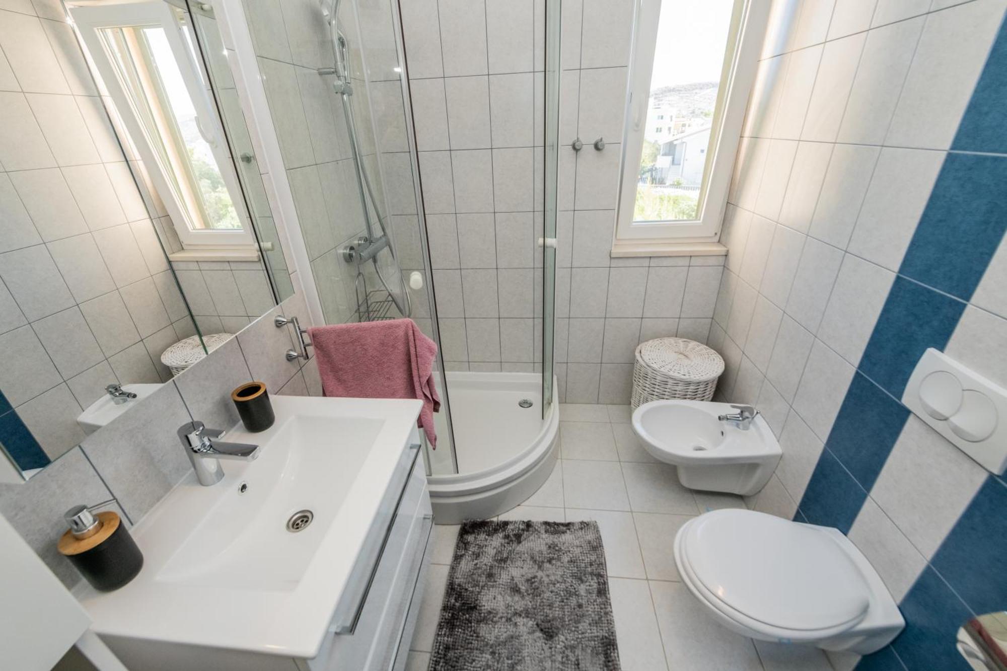 Sun Island Apartment Трогир Экстерьер фото