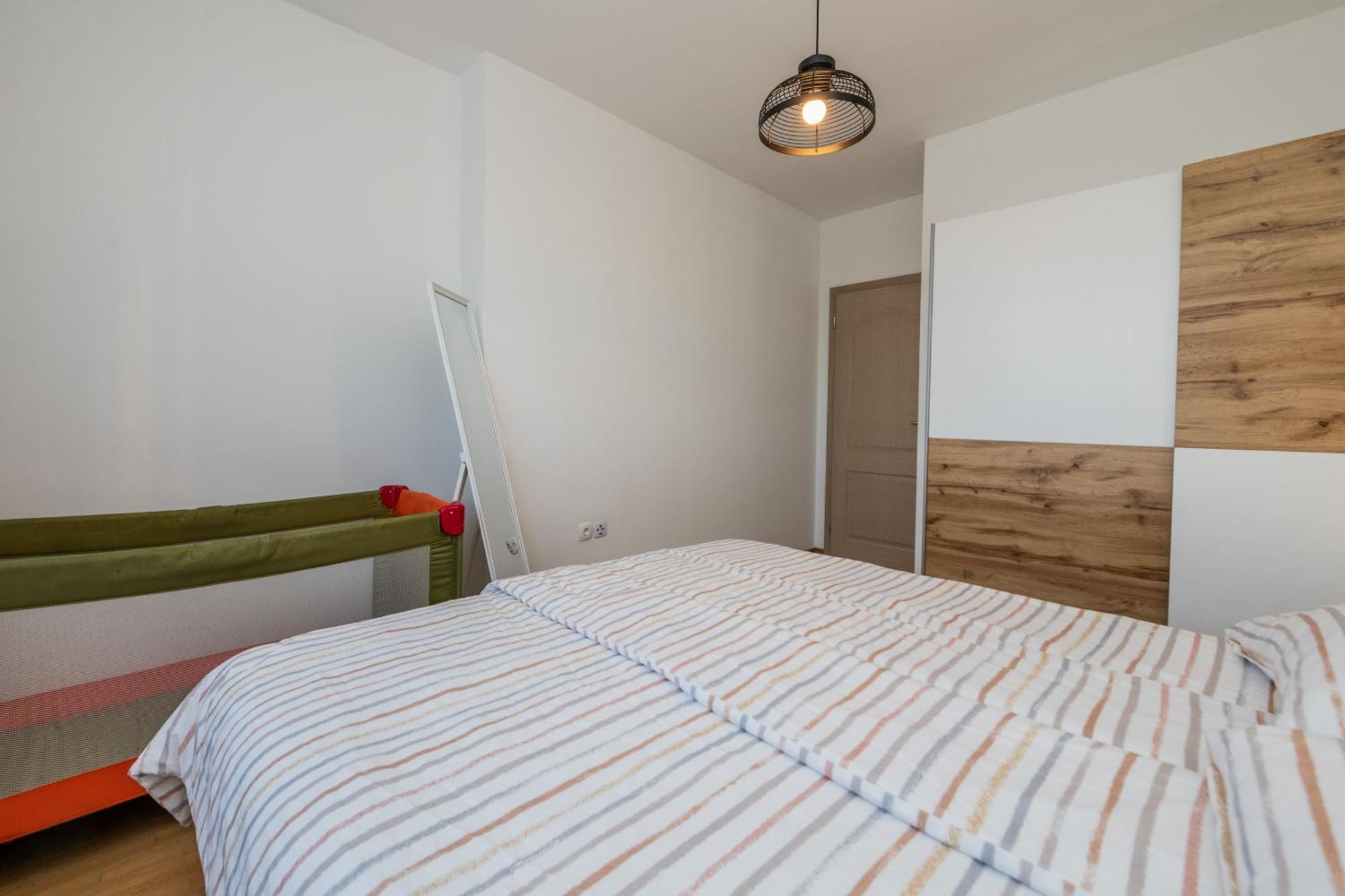 Sun Island Apartment Трогир Экстерьер фото